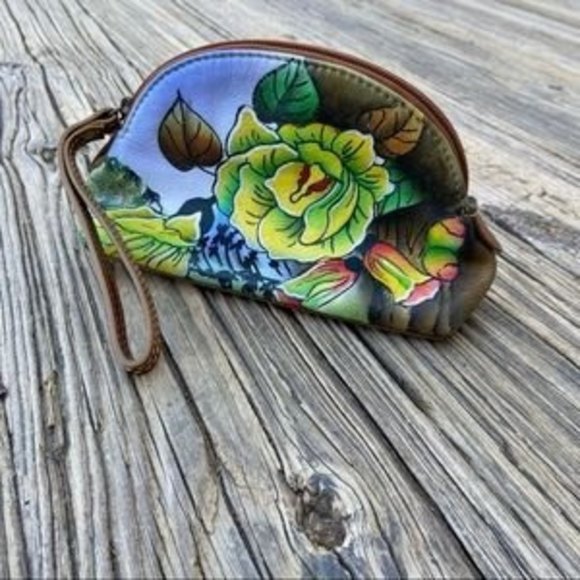 Designed In New York By Sharif
